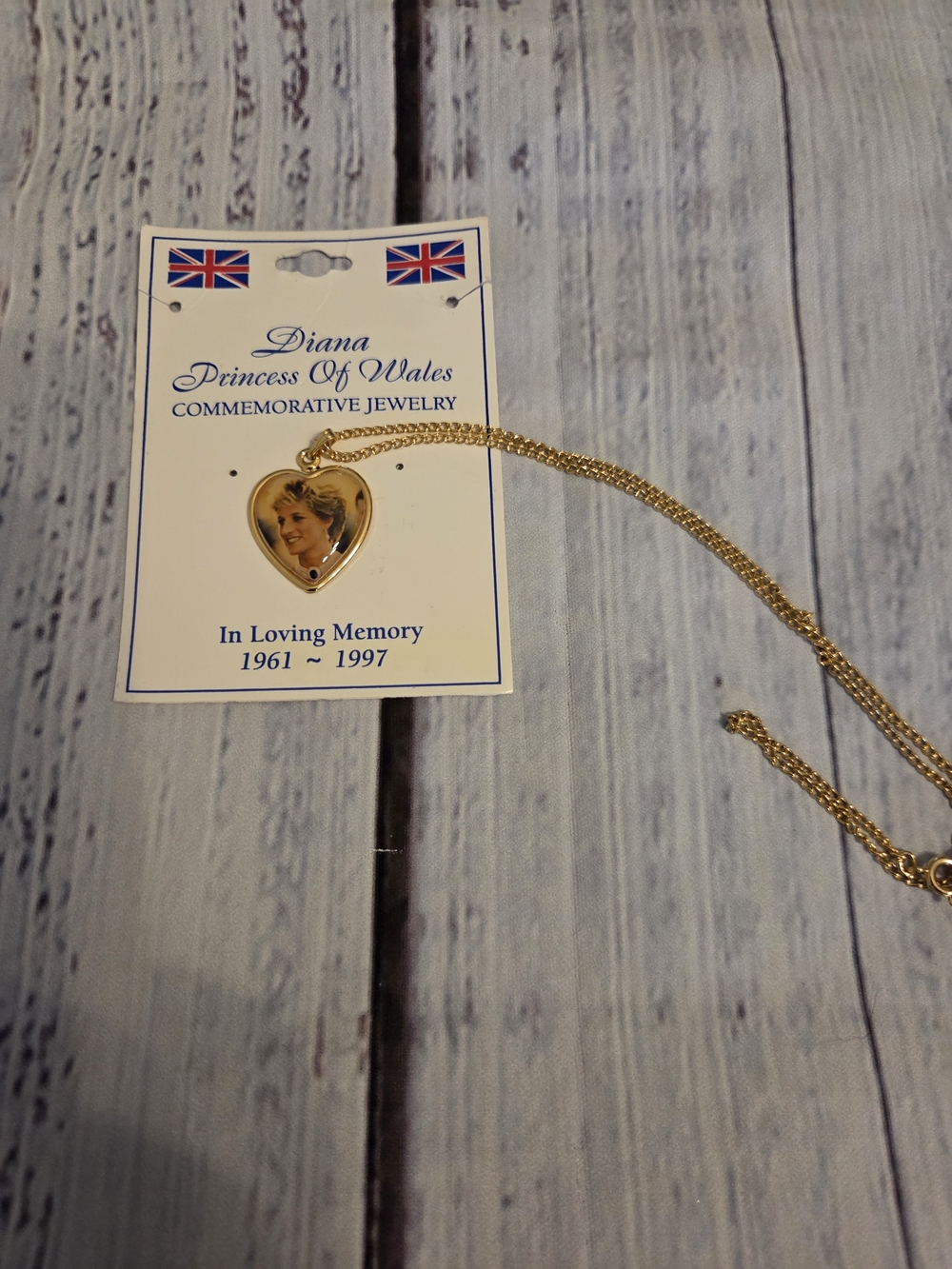 Gold Heart Commemorative Pendant Necklace -